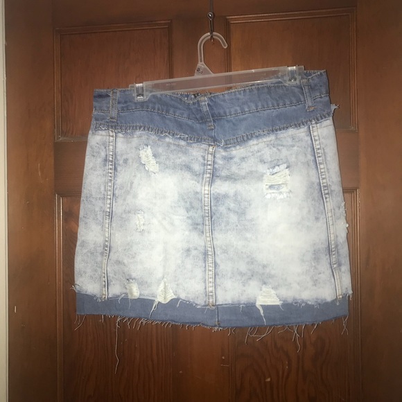 Fashion Nova Distressed Button Down Denim Skirt - Picture 6 of 6